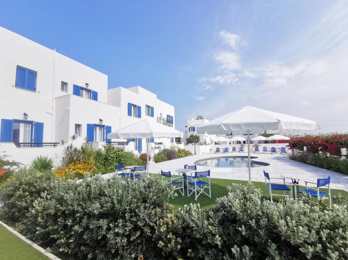 Ikaros Studios & Apartments Naxos City Esterno foto