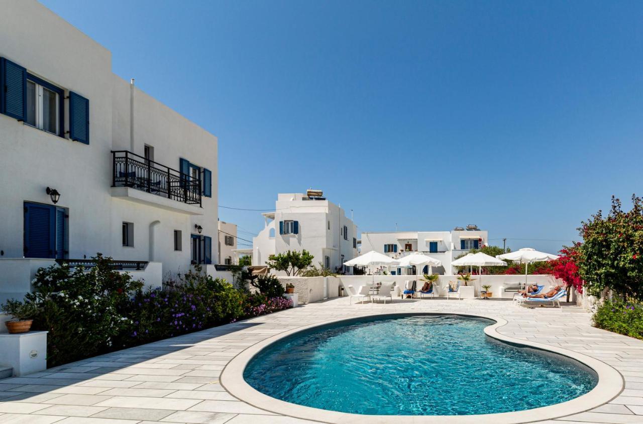Ikaros Studios & Apartments Naxos City Esterno foto