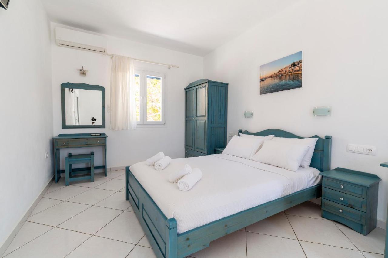Ikaros Studios & Apartments Naxos City Esterno foto