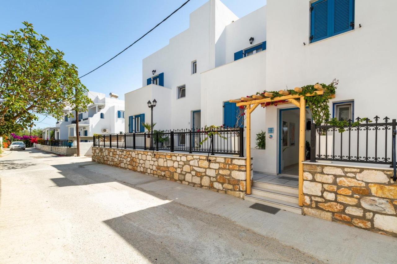 Ikaros Studios & Apartments Naxos City Esterno foto
